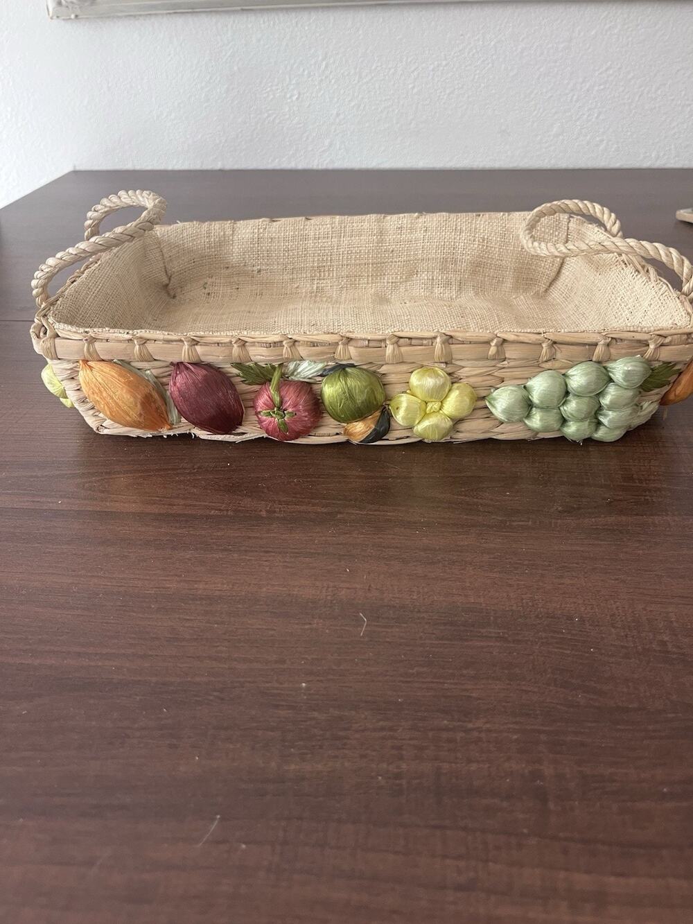 Vtg Woven Pyrex Casserole Basket Raffia Lined Wicker Straw Fruits Handles